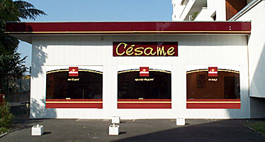 avecplaisirdesign | interior design | Césame Pizza restaurant showcase after redesigning the project, Annemasse, France.